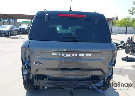 2023 Ford Bronco Sport Outer Banks z USA, uszkodzony, nr VIN 3FMCR9C63PRE26777